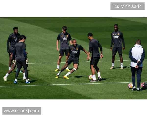 楚阿梅尼的足球之路：从天才少年到世界舞台的闪耀明星